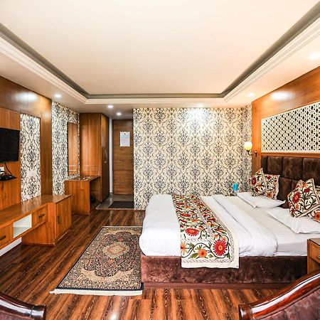 Hotel The Montreal Telbal Екстер'єр фото