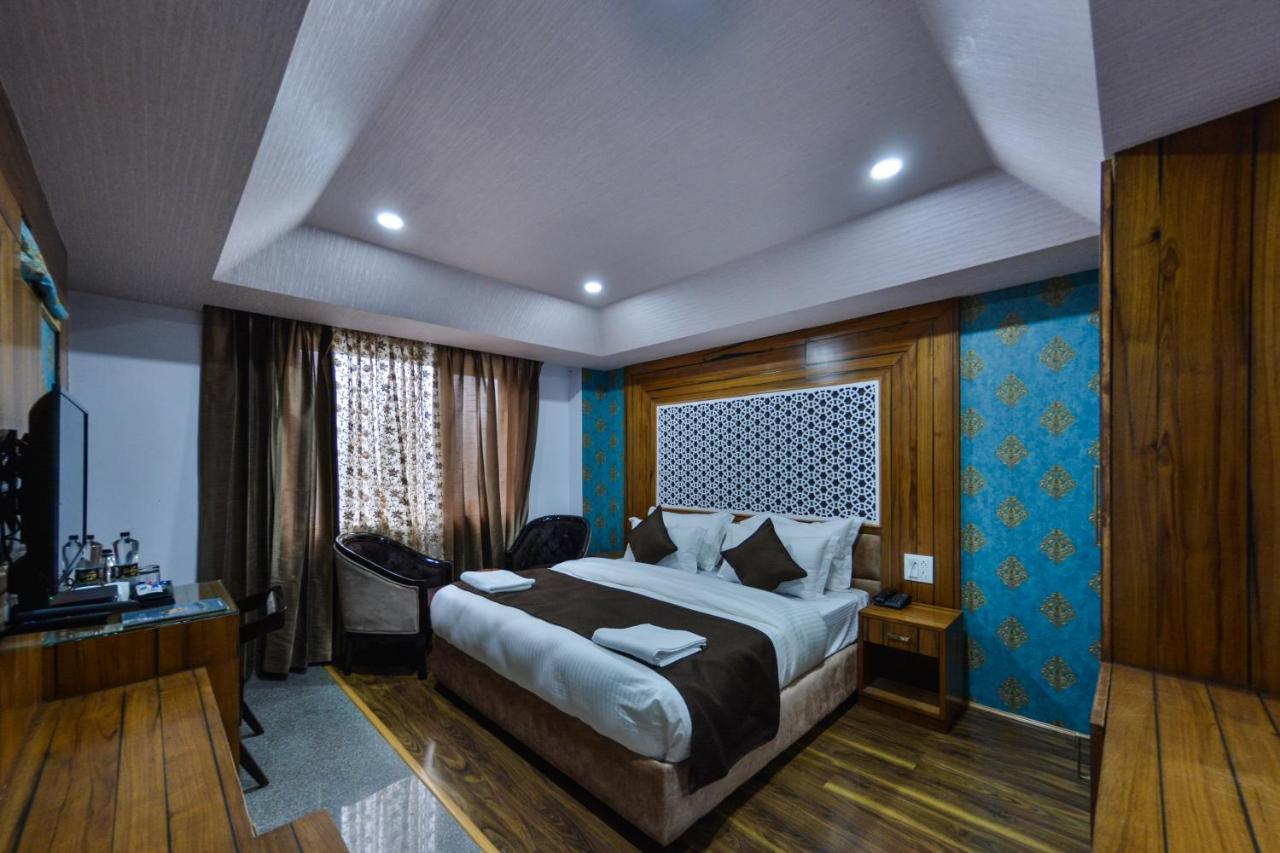 Hotel The Montreal Telbal Екстер'єр фото