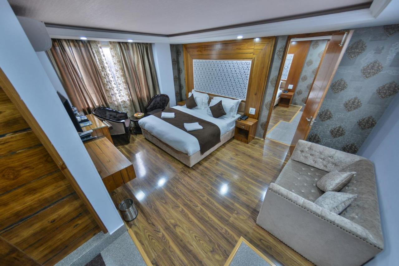Hotel The Montreal Telbal Екстер'єр фото