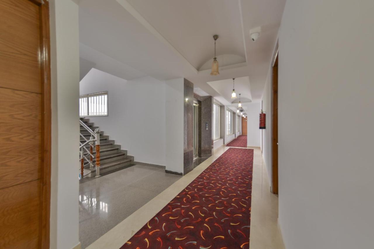 Hotel The Montreal Telbal Екстер'єр фото
