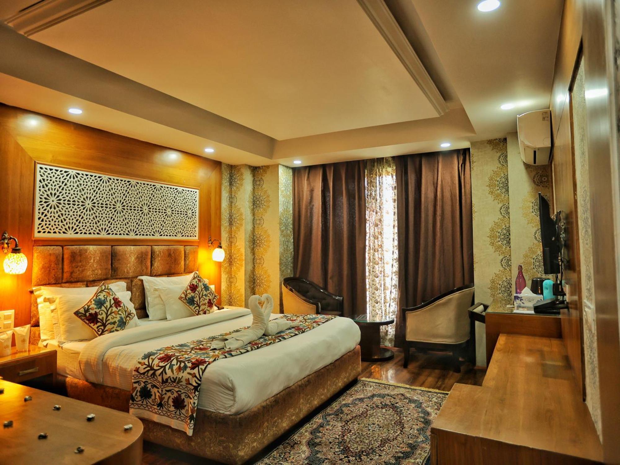 Hotel The Montreal Telbal Екстер'єр фото