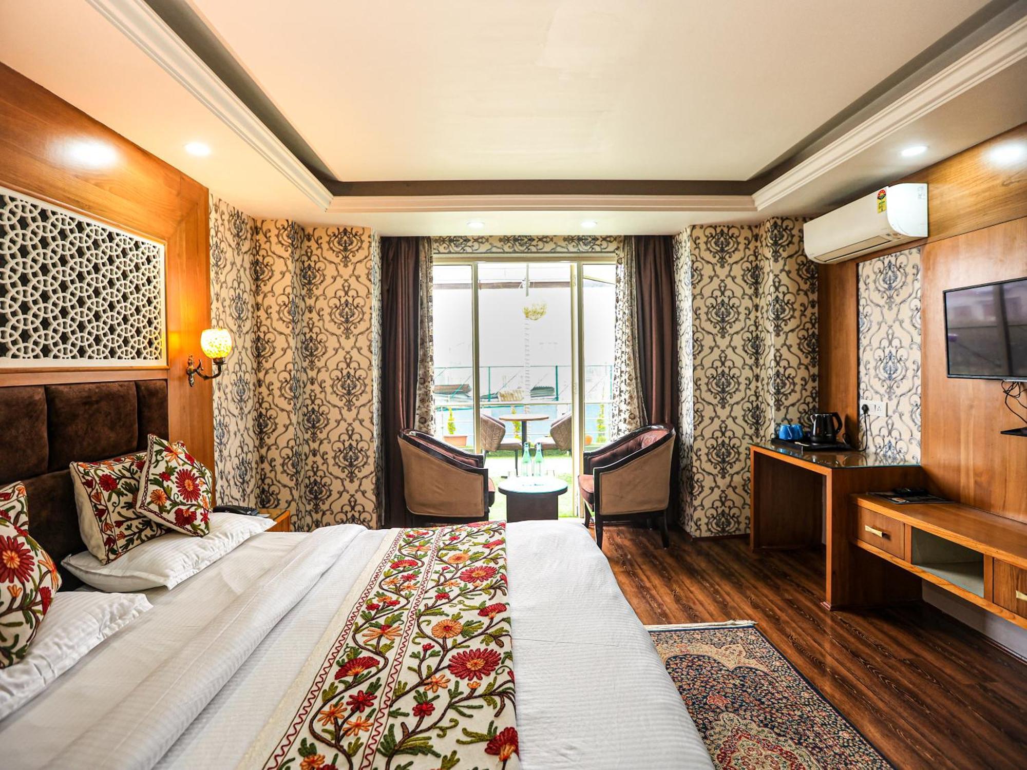 Hotel The Montreal Telbal Екстер'єр фото