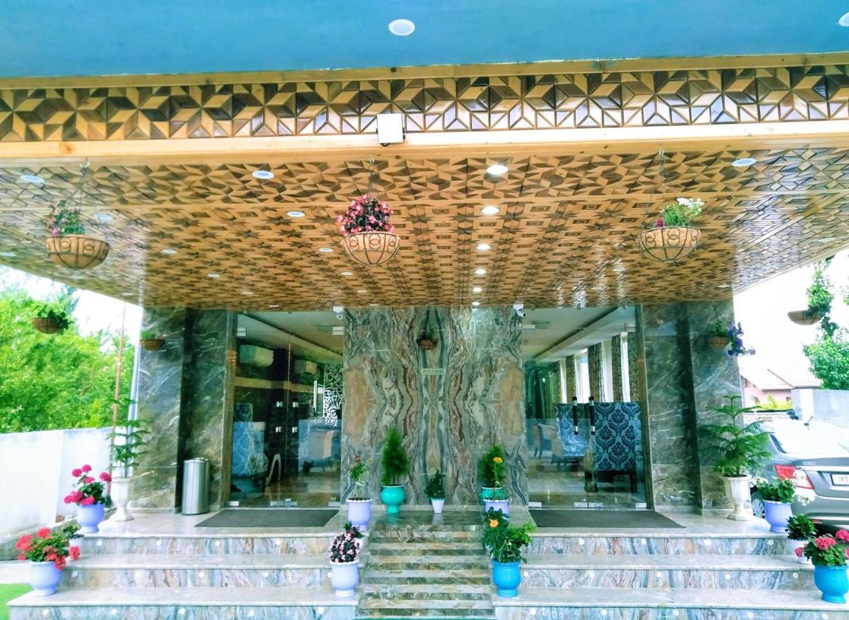 Hotel The Montreal Telbal Екстер'єр фото